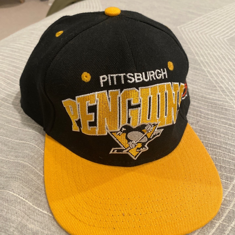 Pittsburgh penguin hats
